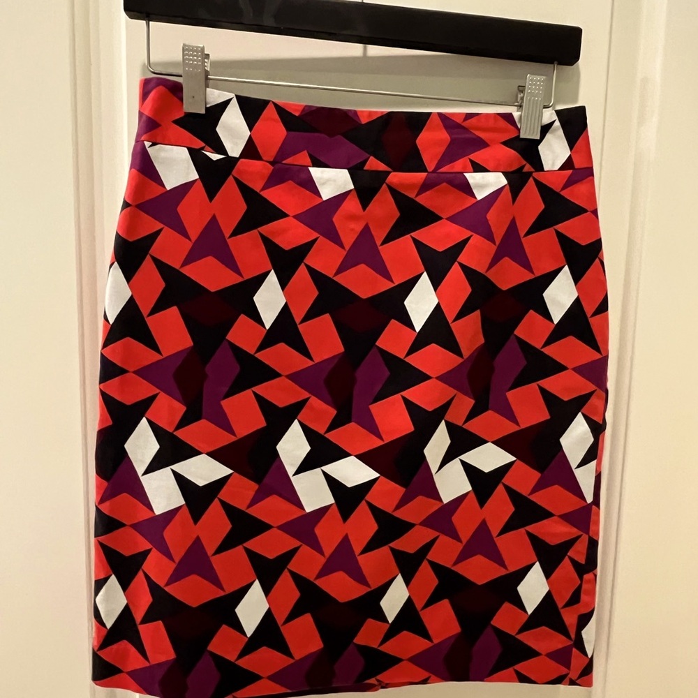 Loft Geometric Size 2 Skirt